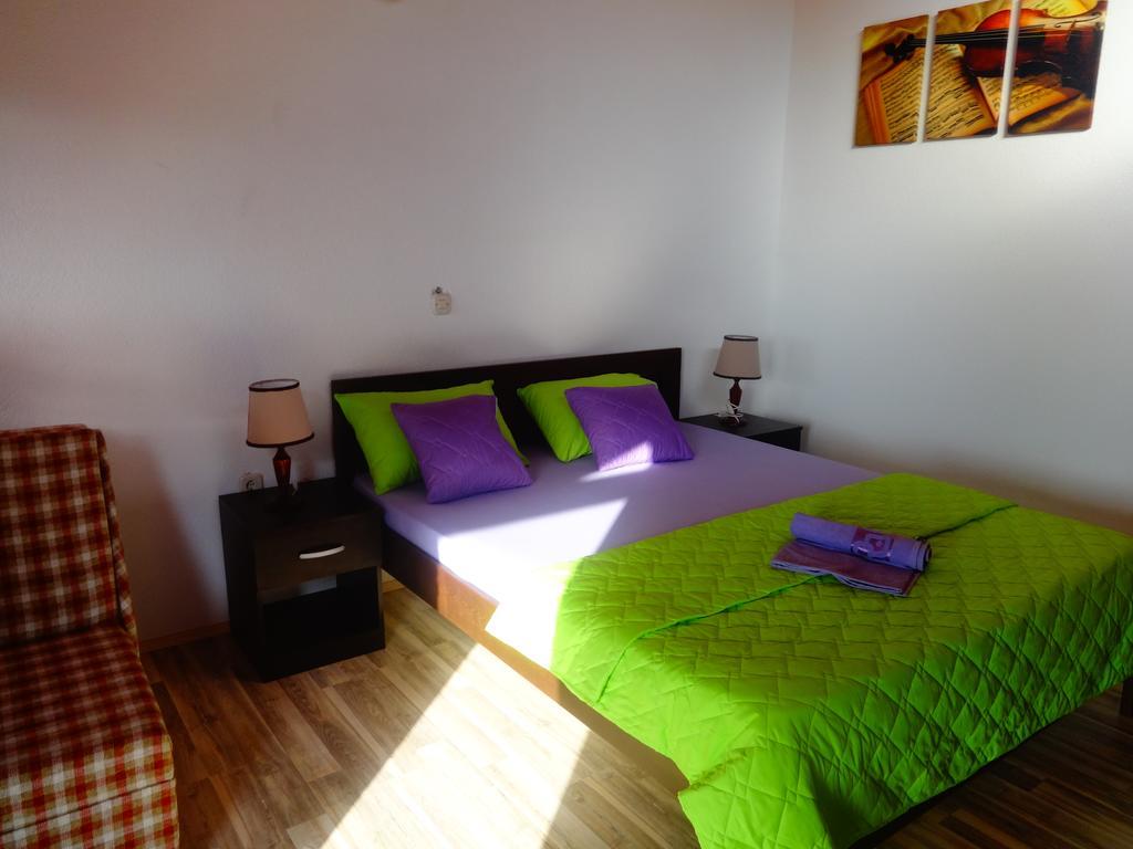 לגדין Karali Apartments מראה חיצוני תמונה