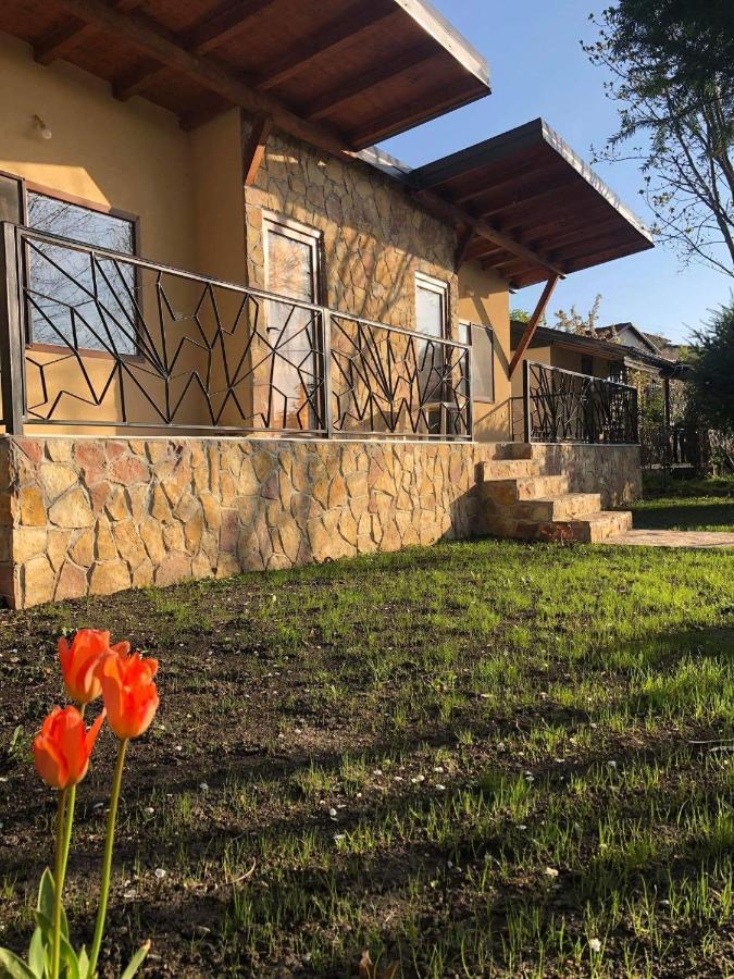 לגדין Karali Apartments מראה חיצוני תמונה