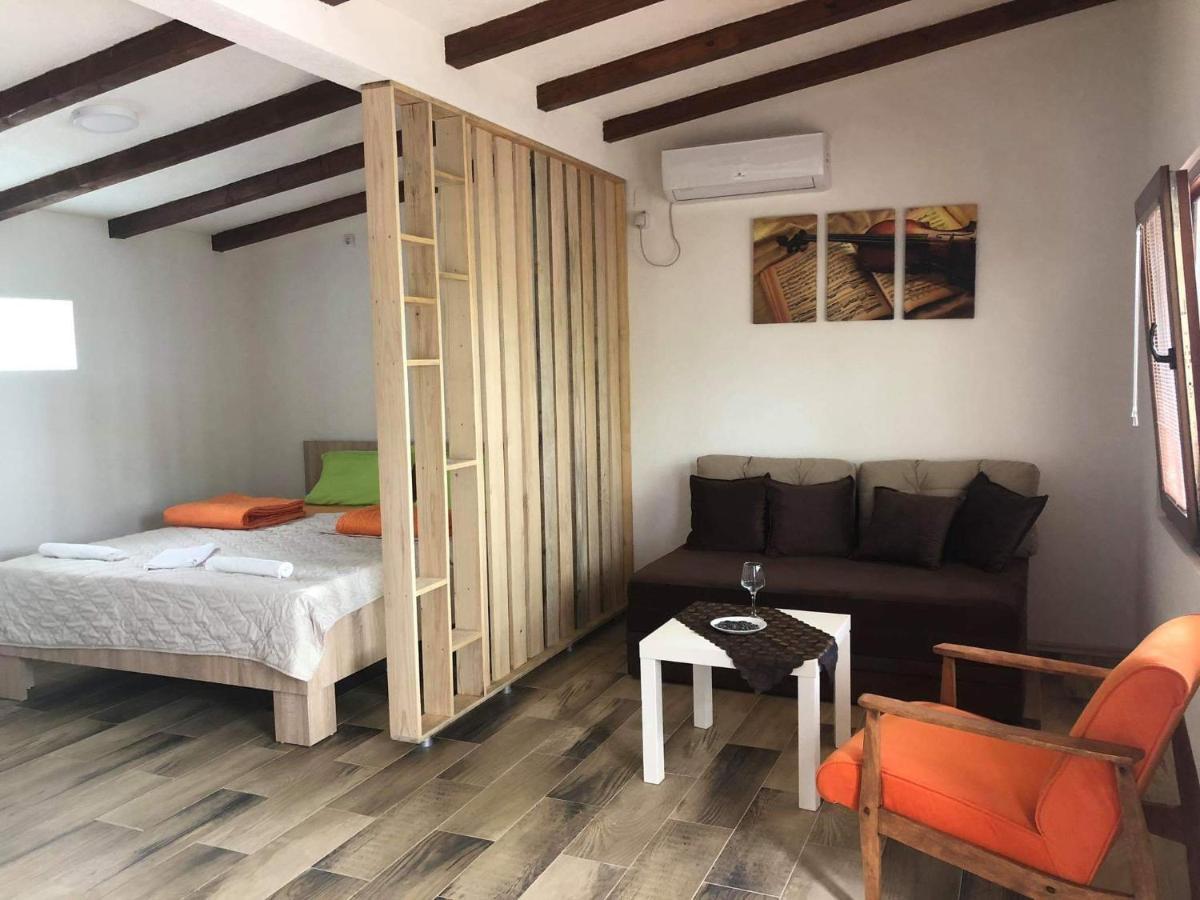 לגדין Karali Apartments מראה חיצוני תמונה